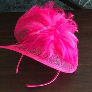 Hot Pink Fascinator